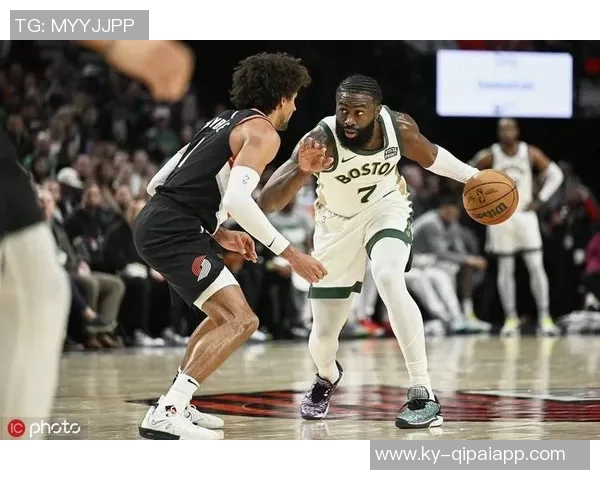 杰伦布朗直言篮球真相不容忽视关键罚球失误引发热议 杰伦布朗直言篮球真相不容忽视关键罚球失误引发热议