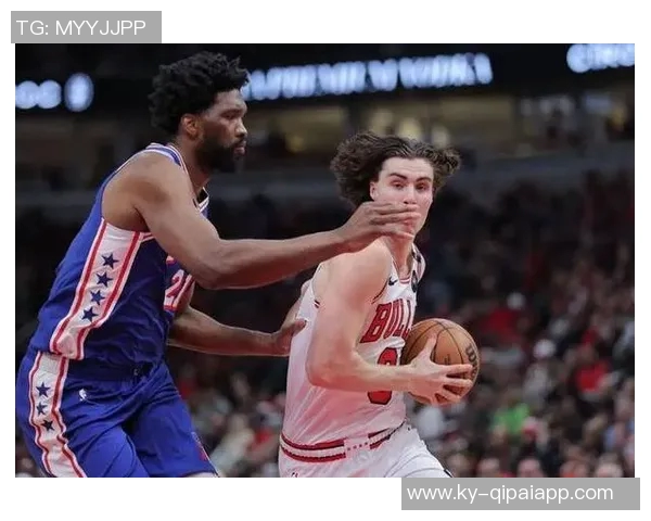 勇士防守强度与恩比德现实表现亚历山大与哈登的精彩互动分析 勇士防守强度与恩比德现实表现亚历山大与哈登的精彩互动分析