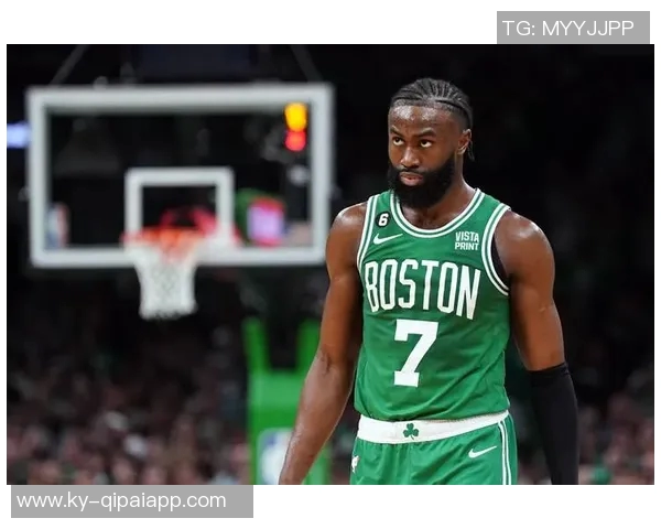 杰伦布朗盛赞球迷热情称赛季最佳氛围令人难忘