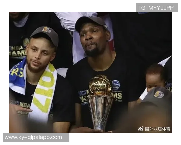 杜兰特回应库里比较称自己是科比FMVP证明我的实力与价值